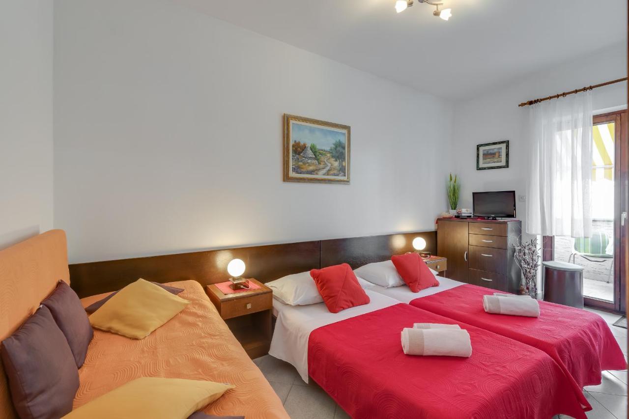 Apartment House Matosevic Porec Bagian luar foto